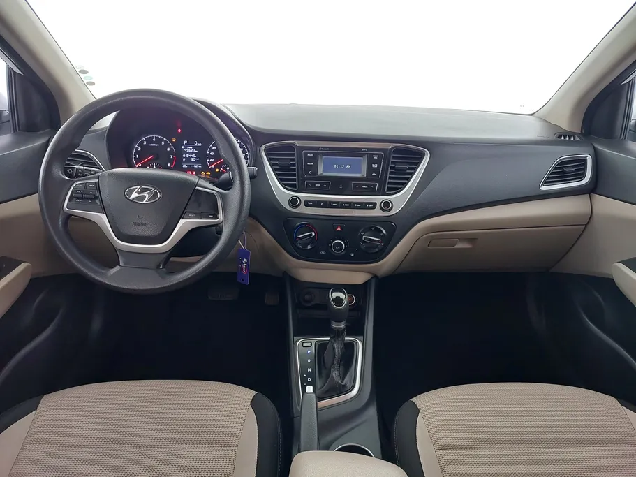 هيونداي اكسنت سمارت 2023 