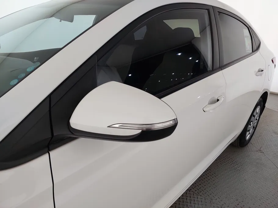 هيونداي اكسنت سمارت 2023 