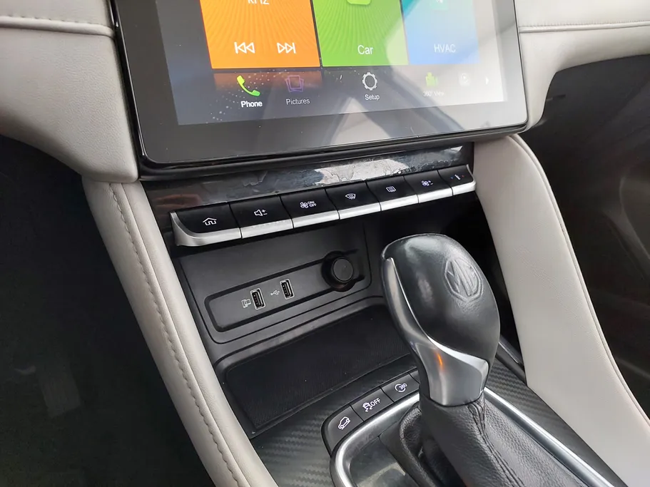 ام جي ZS LUX 2023 