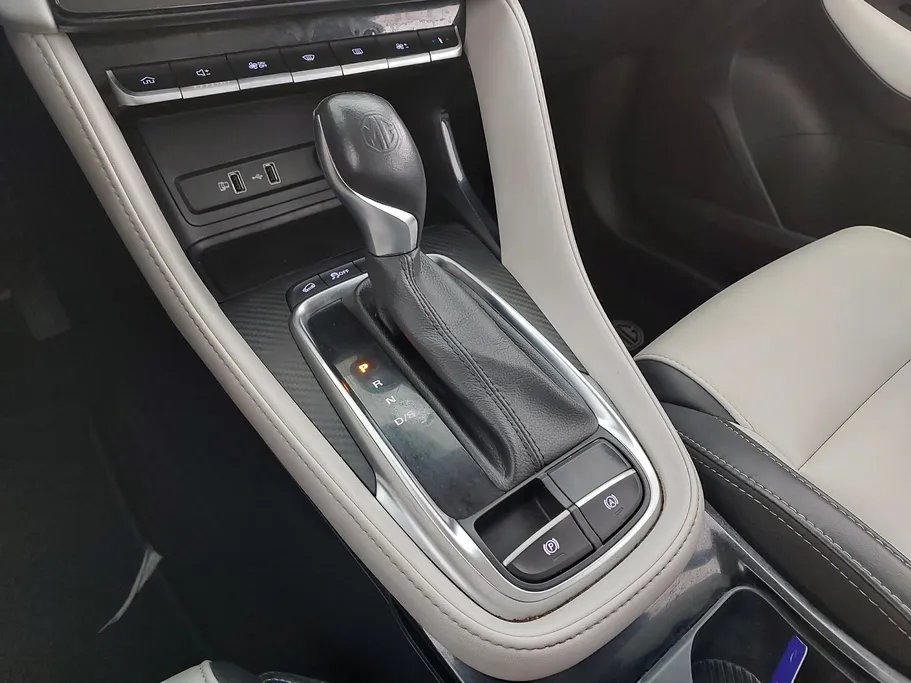 ام جي ZS LUX 2023 