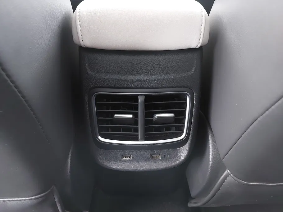 ام جي ZS LUX 2023 