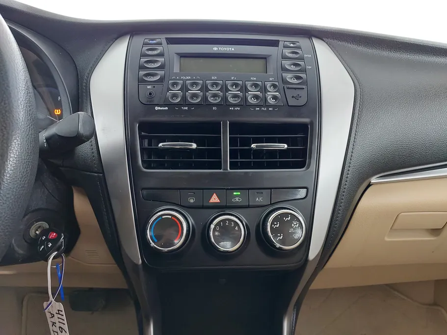 تويوتا يارس Y 2019 