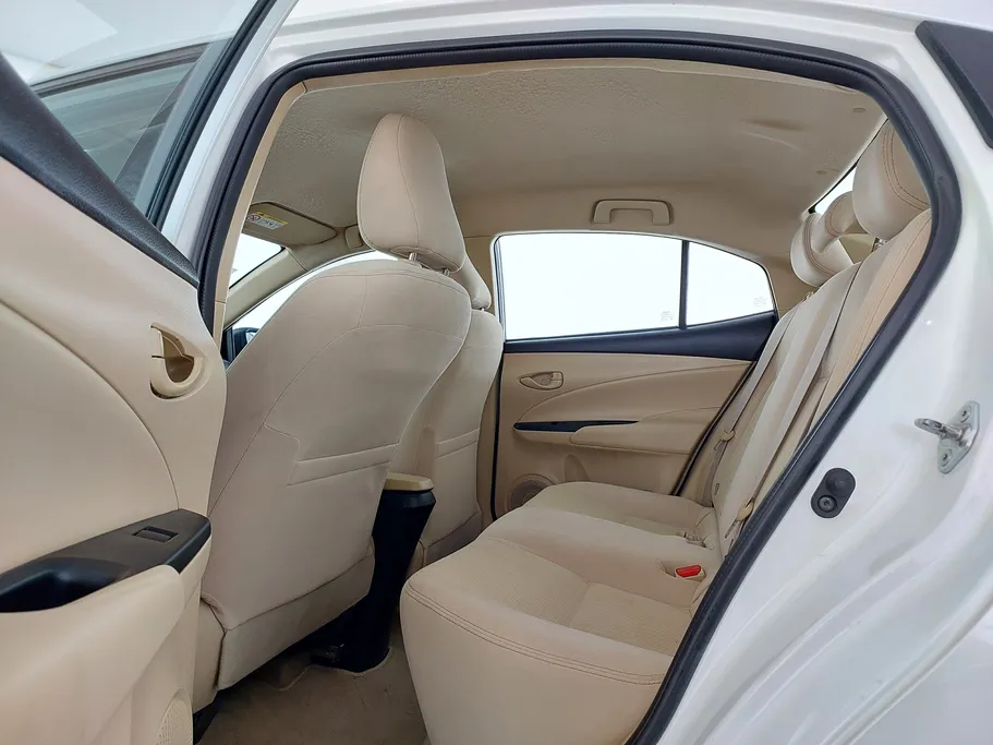 تويوتا يارس Y 2019 