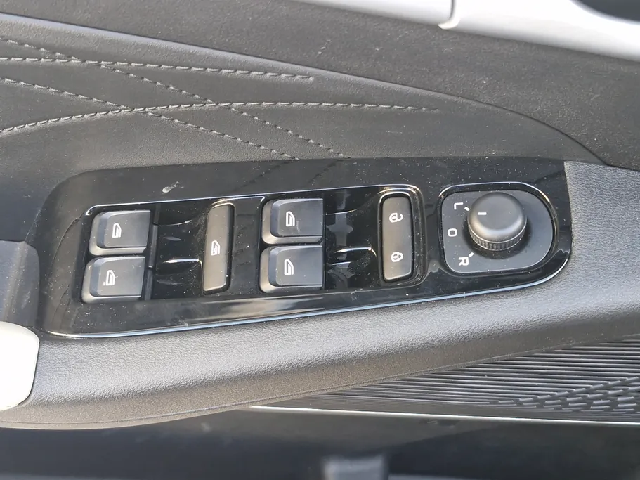 جيلي امجراند GS 2025 