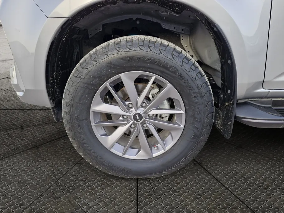 ايسوزو MUX Full 2025 