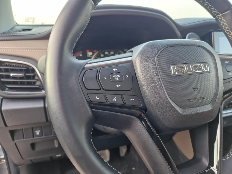 ايسوزو MUX Full 2025 