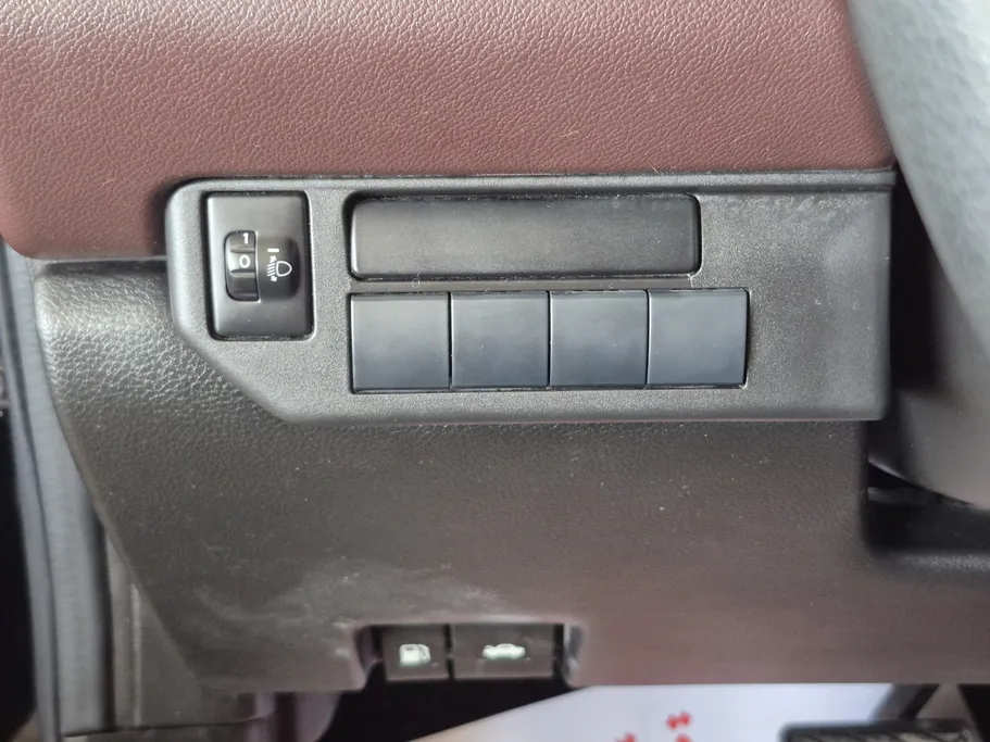 2024 Toyota Urban Cruiser GL 