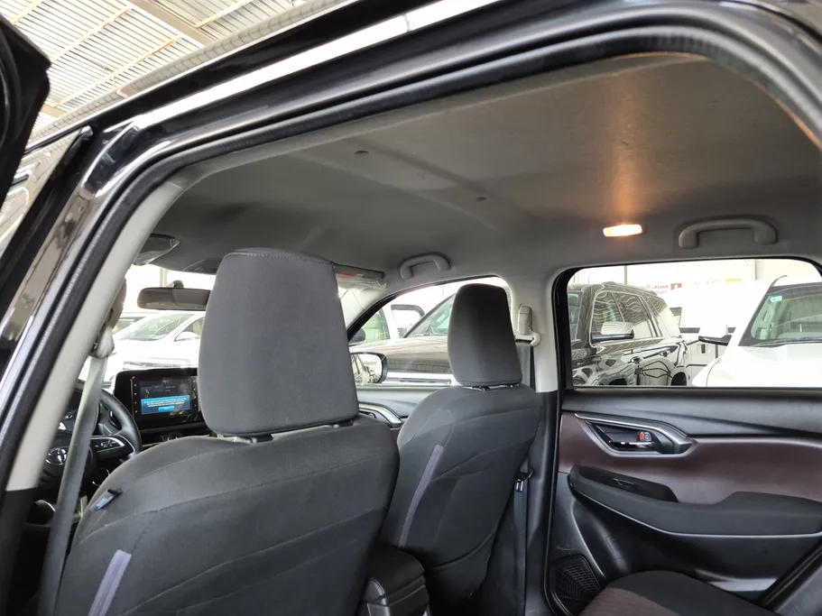 2024 Toyota Urban Cruiser GL 