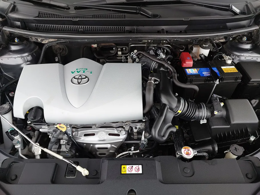 2022 Toyota Yaris  Y 