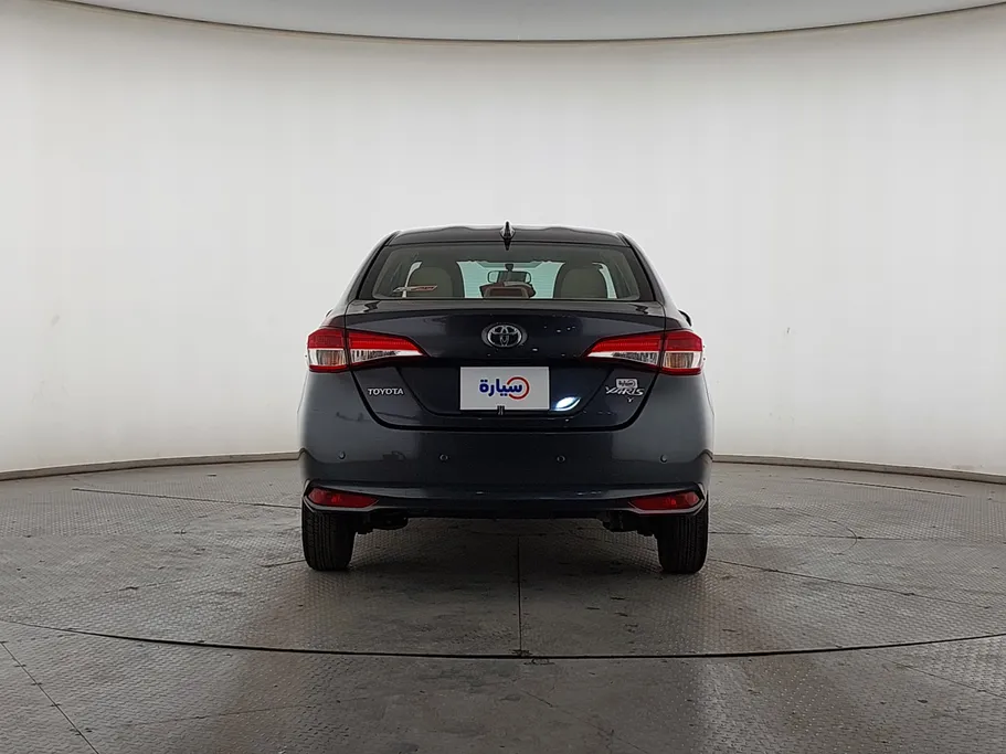 2022 Toyota Yaris  Y 