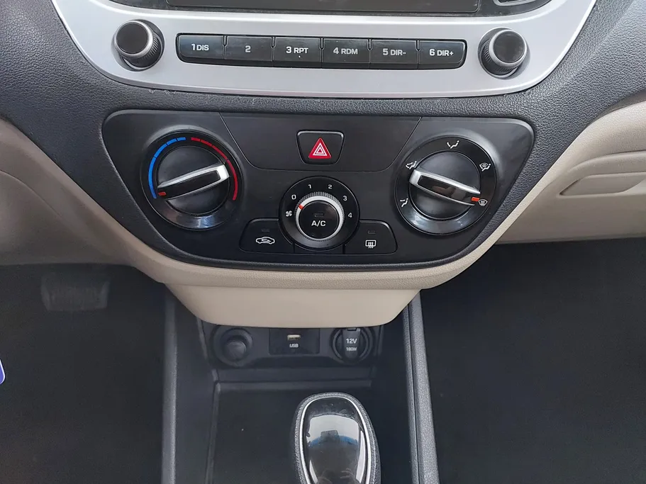 2022 Hyundai Accent Smart 