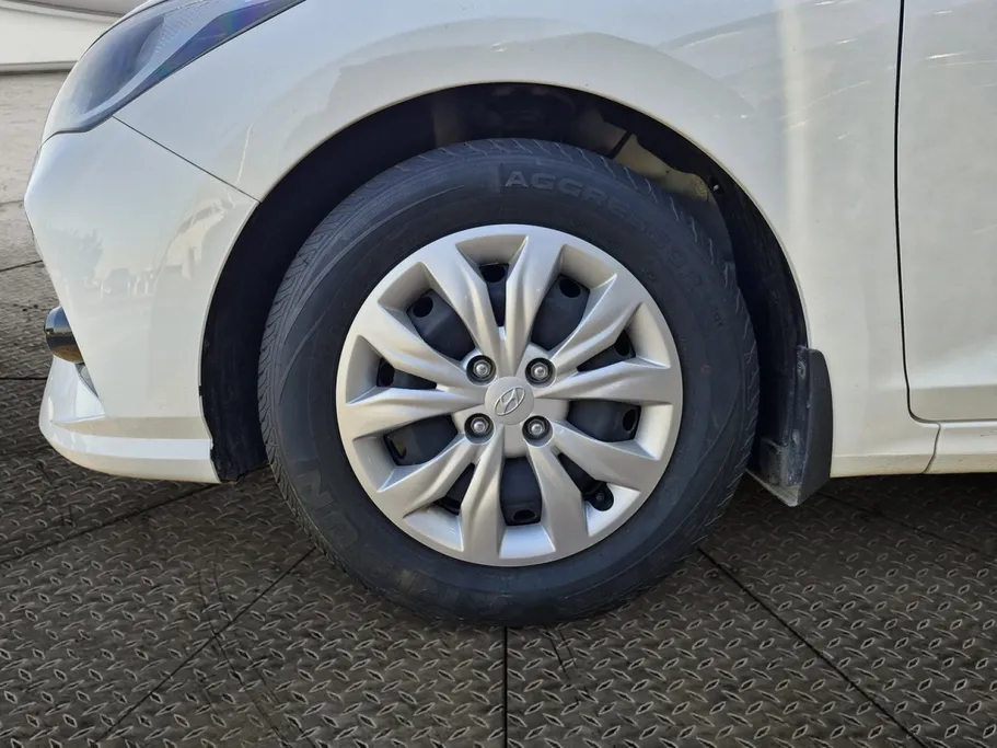 2022 Hyundai Accent Smart 