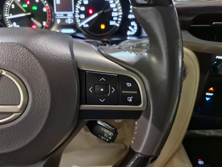 لكزس LX 570 S 2019 