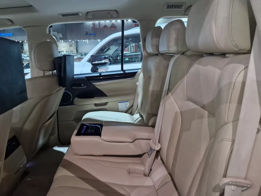 لكزس LX 570 S 2019 