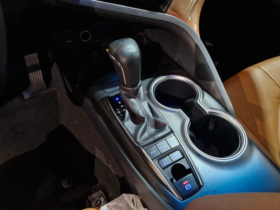 تويوتا كامري جراندي 2024 