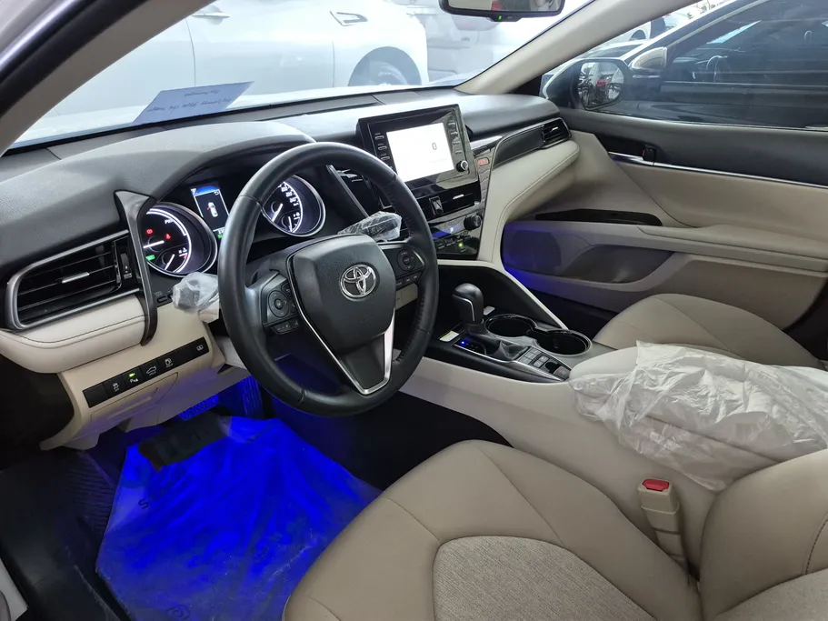 تويوتا كامري GLE HEV  2024 