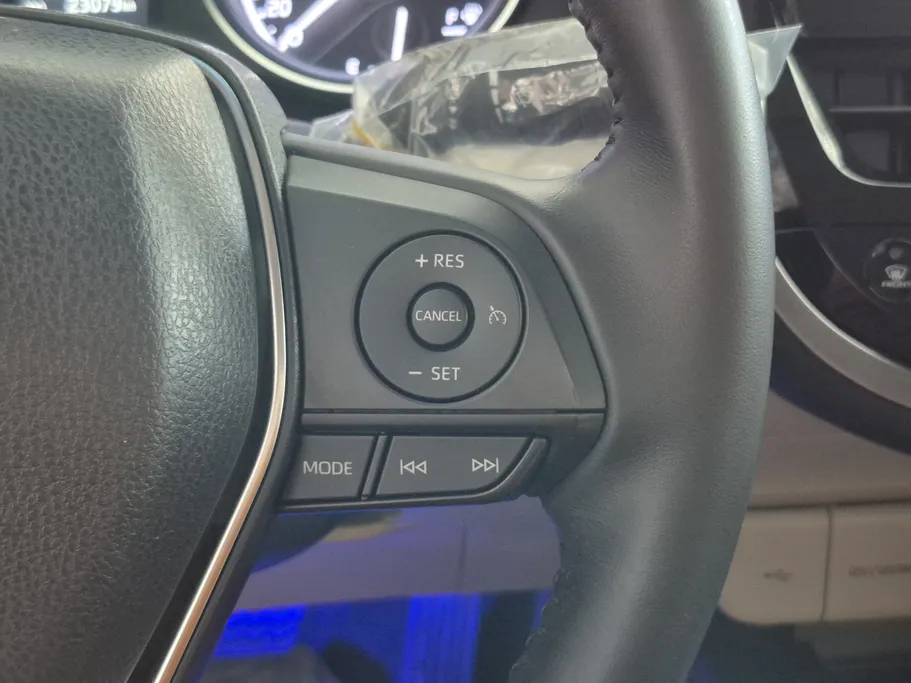 تويوتا كامري GLE HEV  2024 