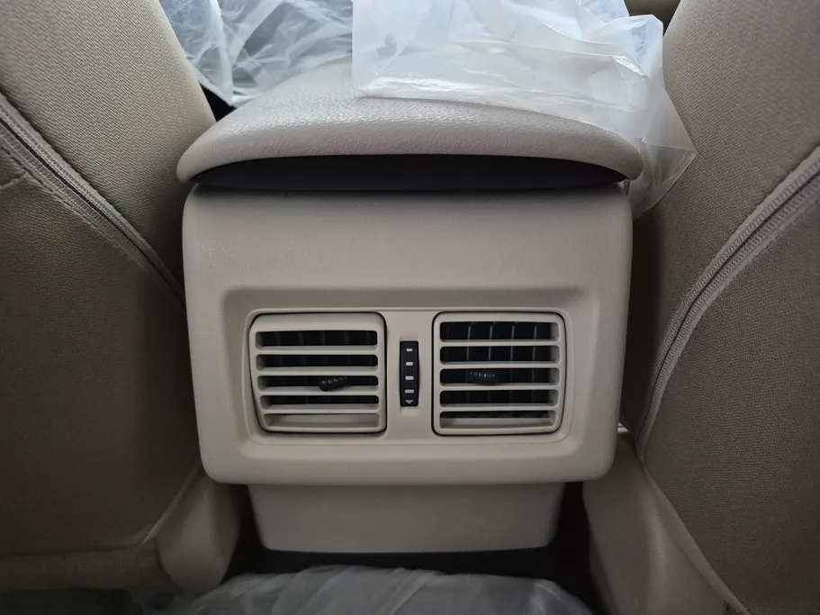 تويوتا كامري GLE HEV  2024 