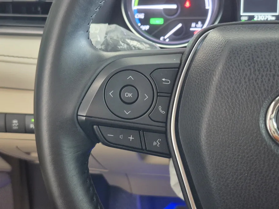 تويوتا كامري GLE HEV  2024 