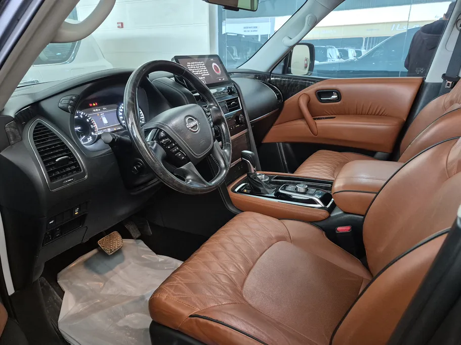 نيسان باترول SE Platinum 2023 