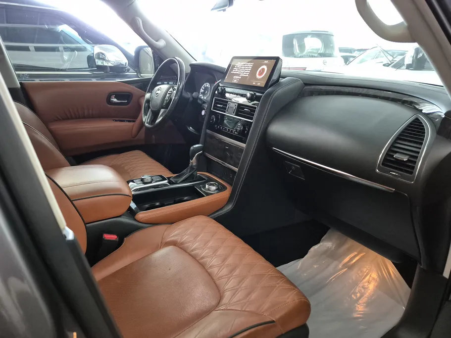 نيسان باترول SE Platinum 2023 