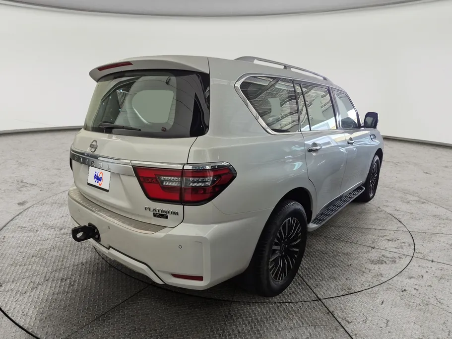 2022 Nissan Patrol Platinum 