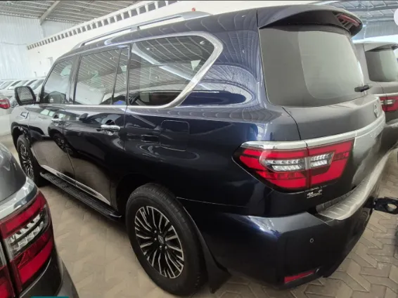 2023 Nissan Patrol Platinum 