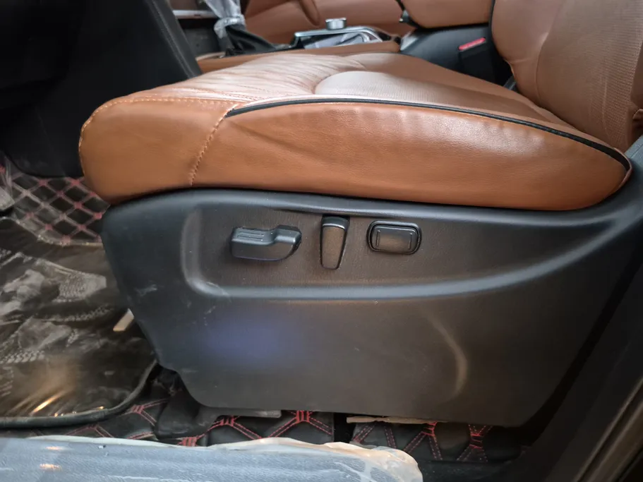 2023 Nissan Patrol Platinum 