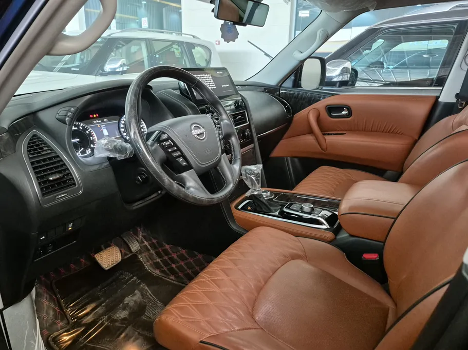 2023 Nissan Patrol Platinum 