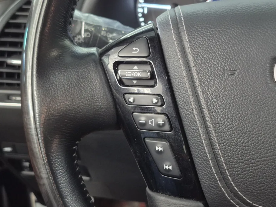 2023 Nissan Patrol Platinum 