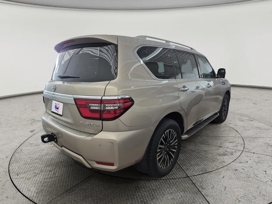 2023 Nissan Patrol Platinum 