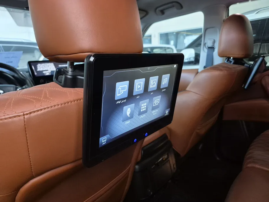 2023 Nissan Patrol Platinum 