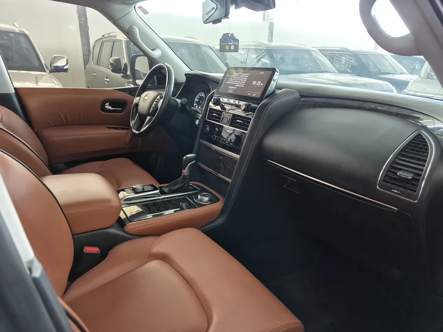 2023 Nissan Patrol TITANIUM 