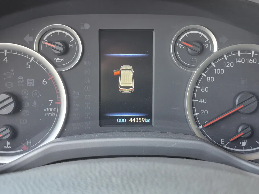 تويوتا لاندكروزر GXR3 2022 