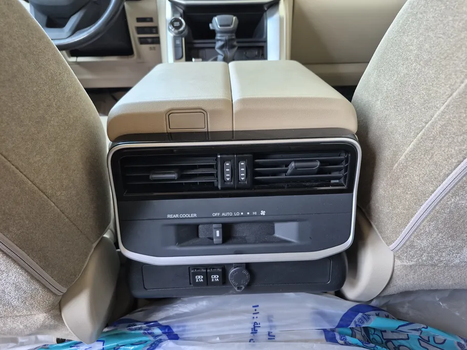 تويوتا لاندكروزر GXR3 2022 