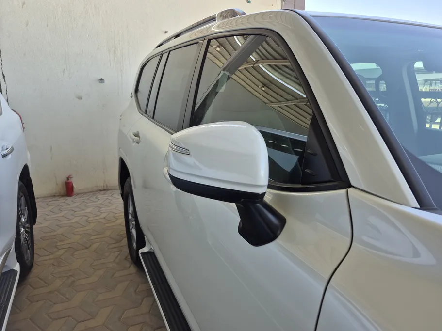 تويوتا لاندكروزر GXR3 2022 