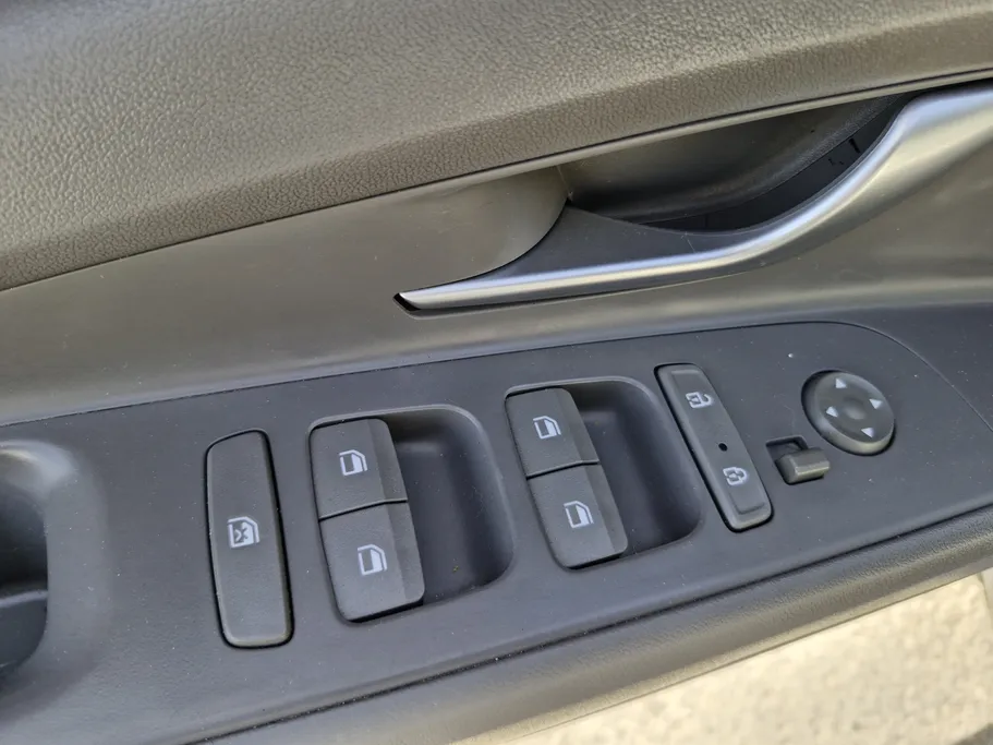 2023 Hyundai Elantra Fleet 