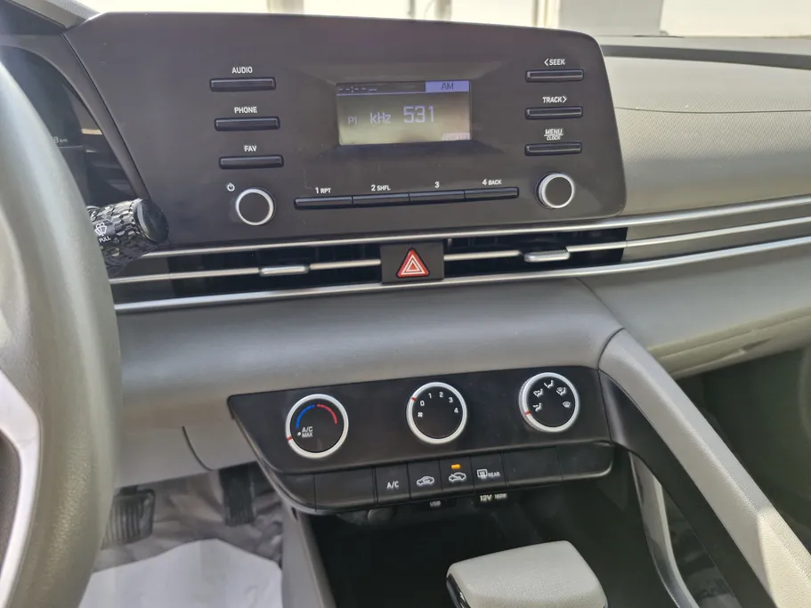 2023 Hyundai Elantra Fleet 