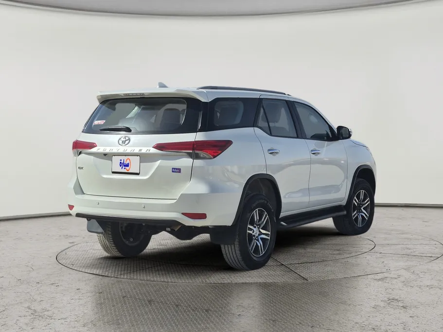 2022 Toyota Fortuner GX2 4x4 