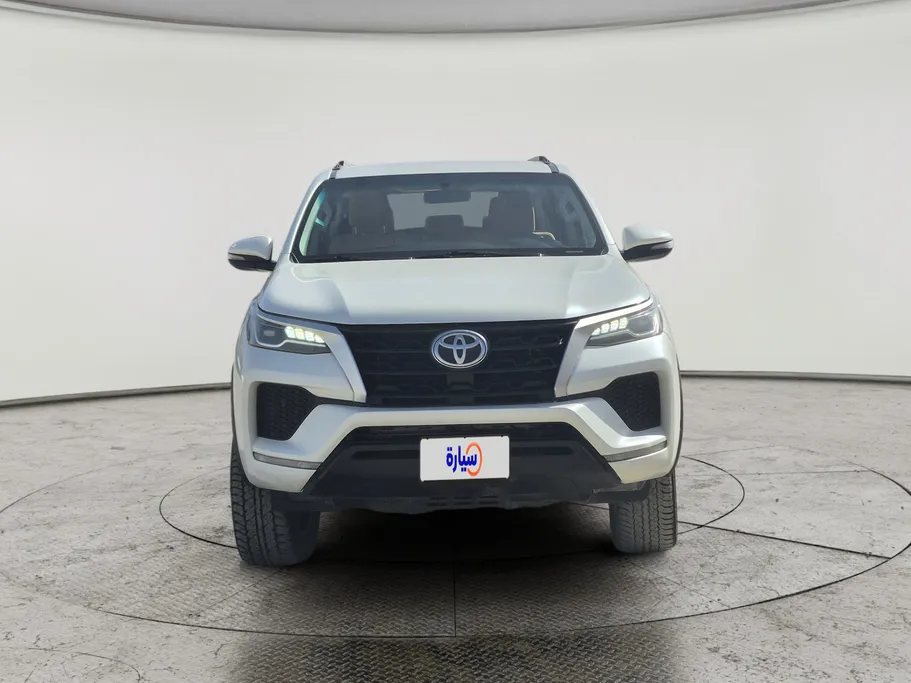 2022 Toyota Fortuner GX2 4x4 
