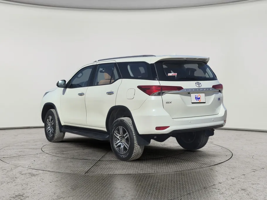 2022 Toyota Fortuner GX2 4x4 