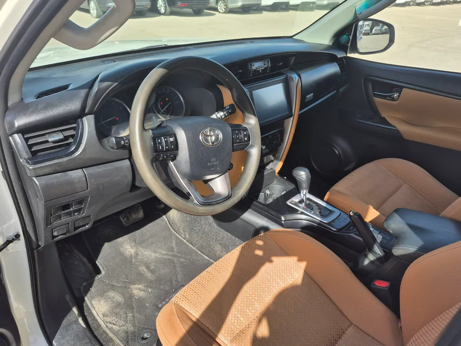 2022 Toyota Fortuner GX2 4x4 