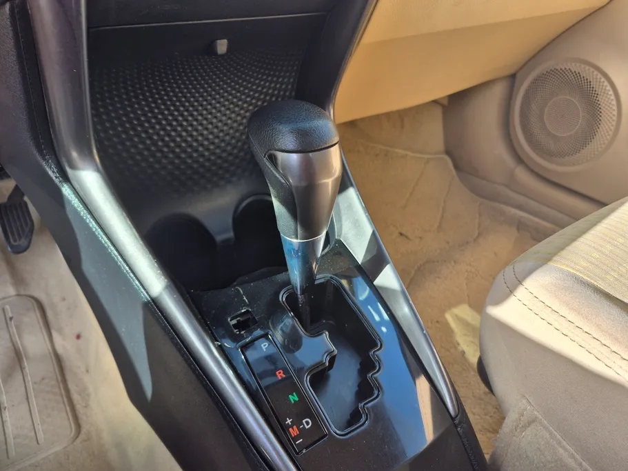 2022 Toyota Yaris  Y 