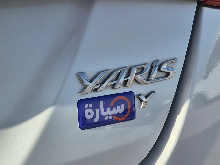 2022 Toyota Yaris  Y 