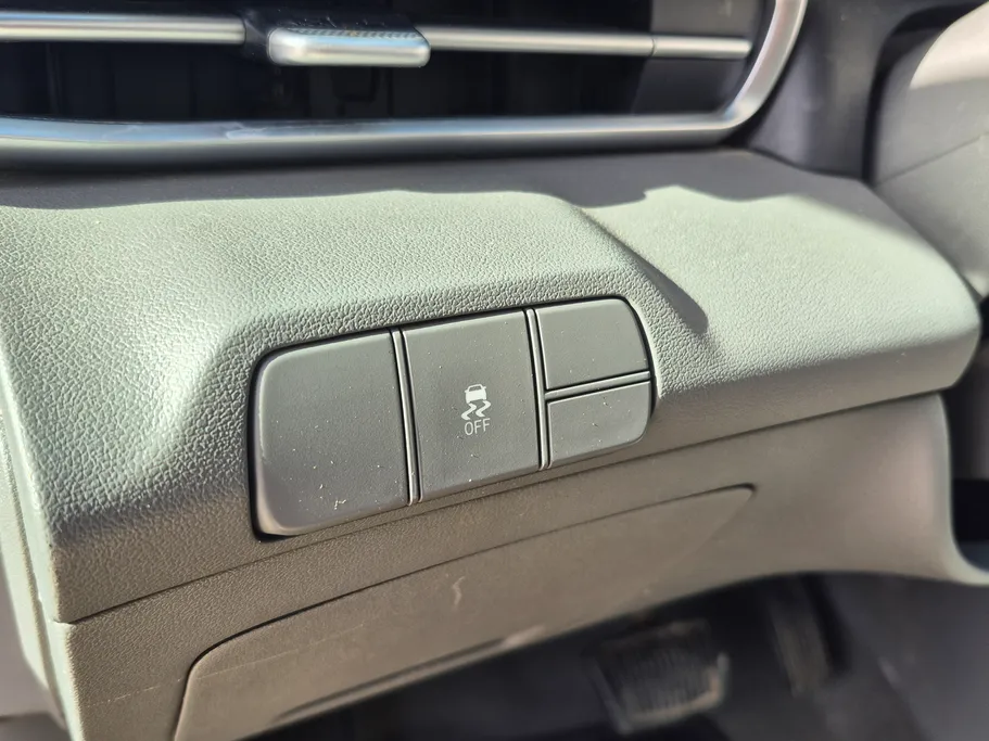 2023 Hyundai Elantra Fleet 