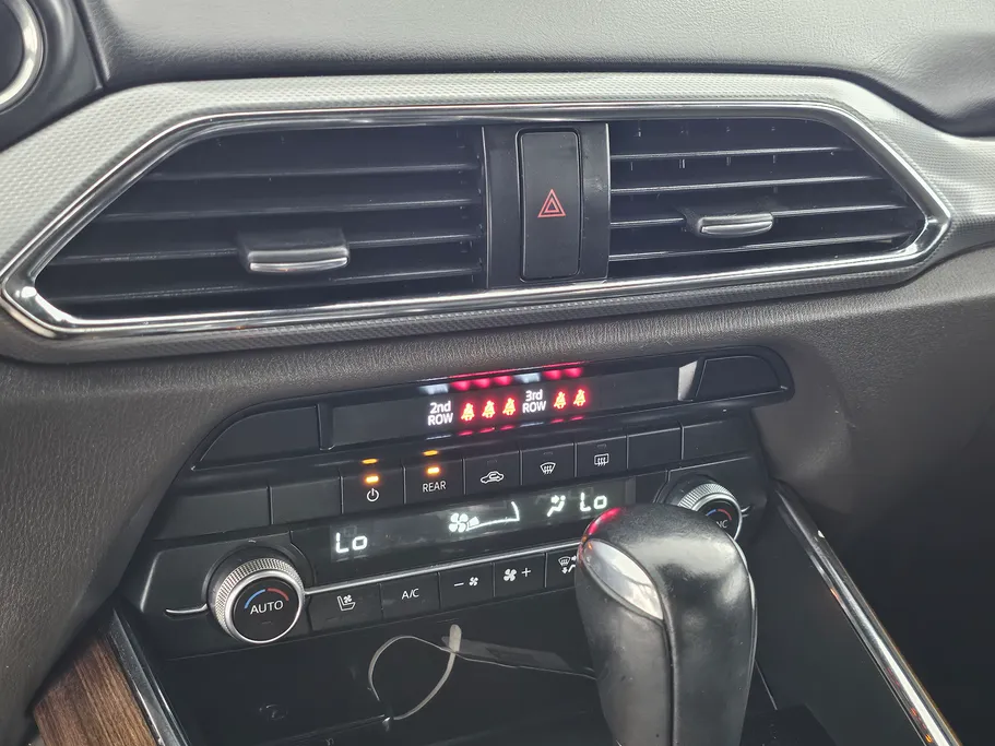 2023 Mazda CX9 Signature 