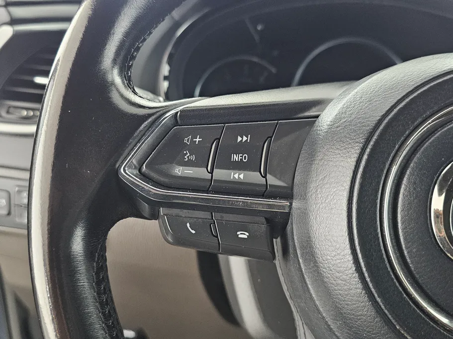 2023 Mazda CX9 Signature 