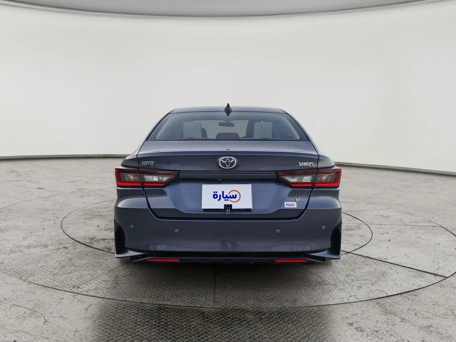 تويوتا يارس Y 2023 