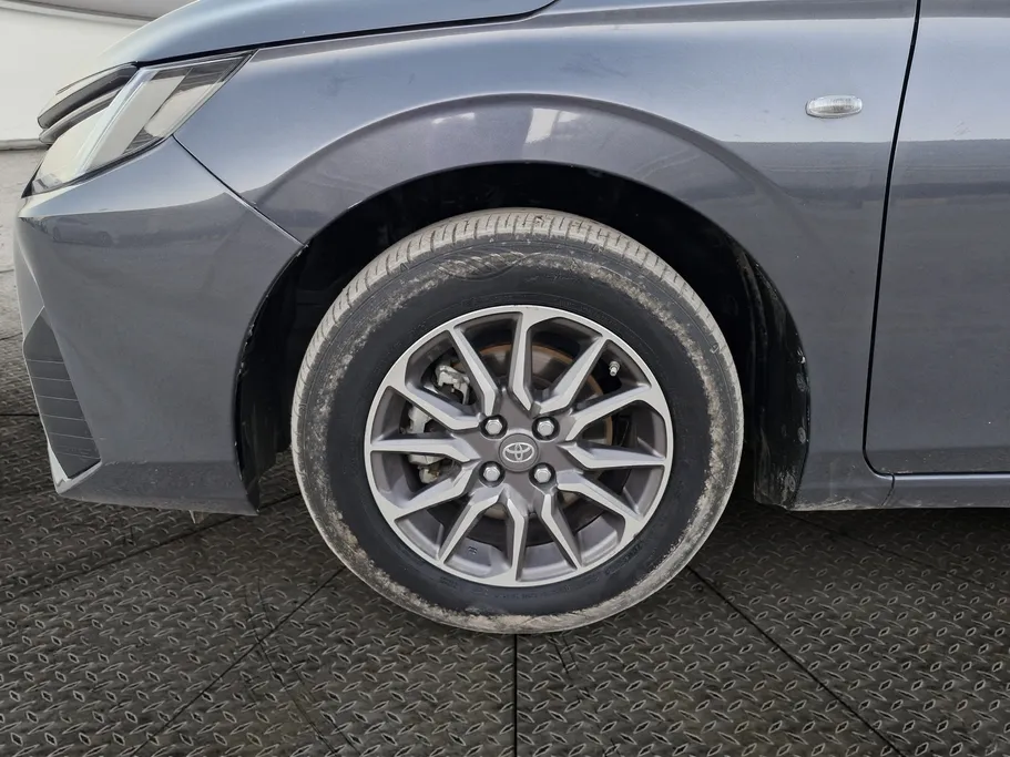 تويوتا يارس Y 2023 