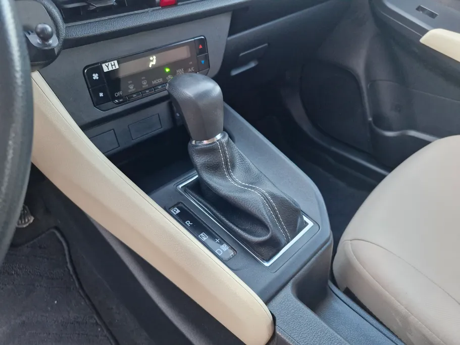 تويوتا يارس Y 2023 